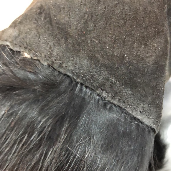 NWT Suede Gloves. - Picture 6 of 7